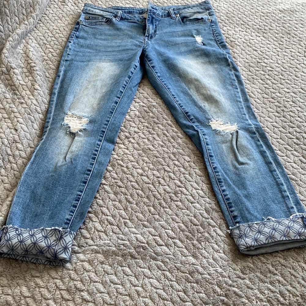 Capri soho jeans. Size 6.